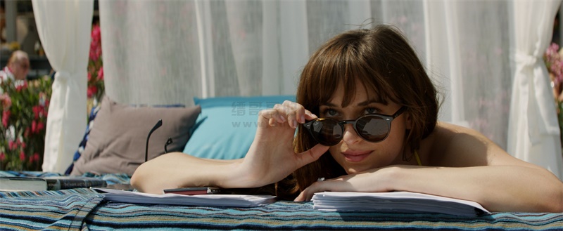 SM系列之五十度飞 Fifty Shades Freed 中英 WEBRip1080p 电影截图